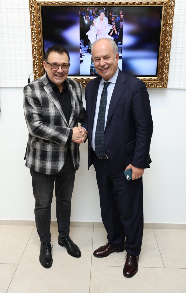 Проф. Любомир Стойков и Н.Пр. Марчело Апичела.
Фото: Академия за мода / Петър Станев