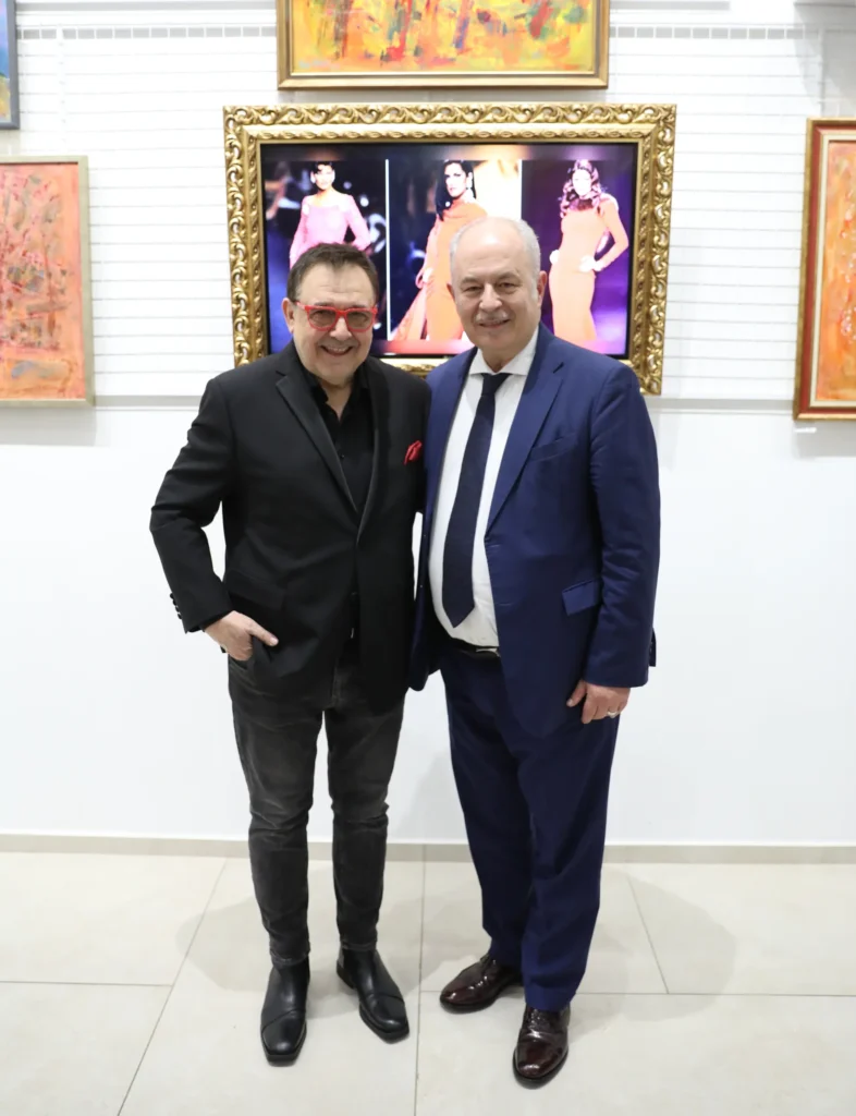 Проф. Любомир Стойков и Н.Пр. Марчело Апичела.
Фото: Академия за мода / Петър Станев