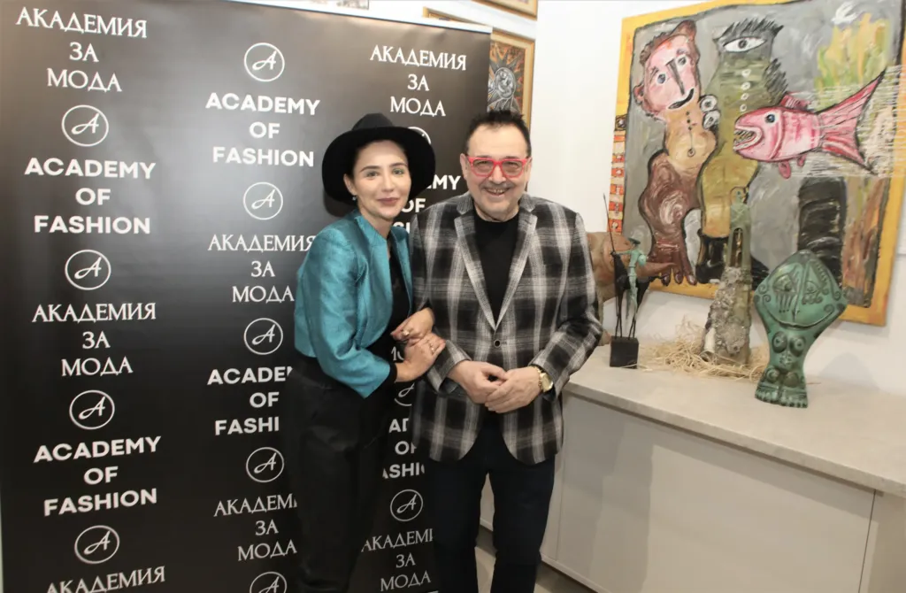Проф. Любомир Стойков заедно с Елен Колева. Фото: © Академия за мода / Хайлайф