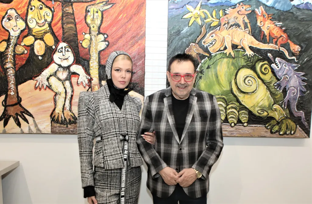 Проф. Любомир Стойков и Християна Димитрова с тоалет на Светослав Колчагов. Фото: © Академия за мода / Хайлайф