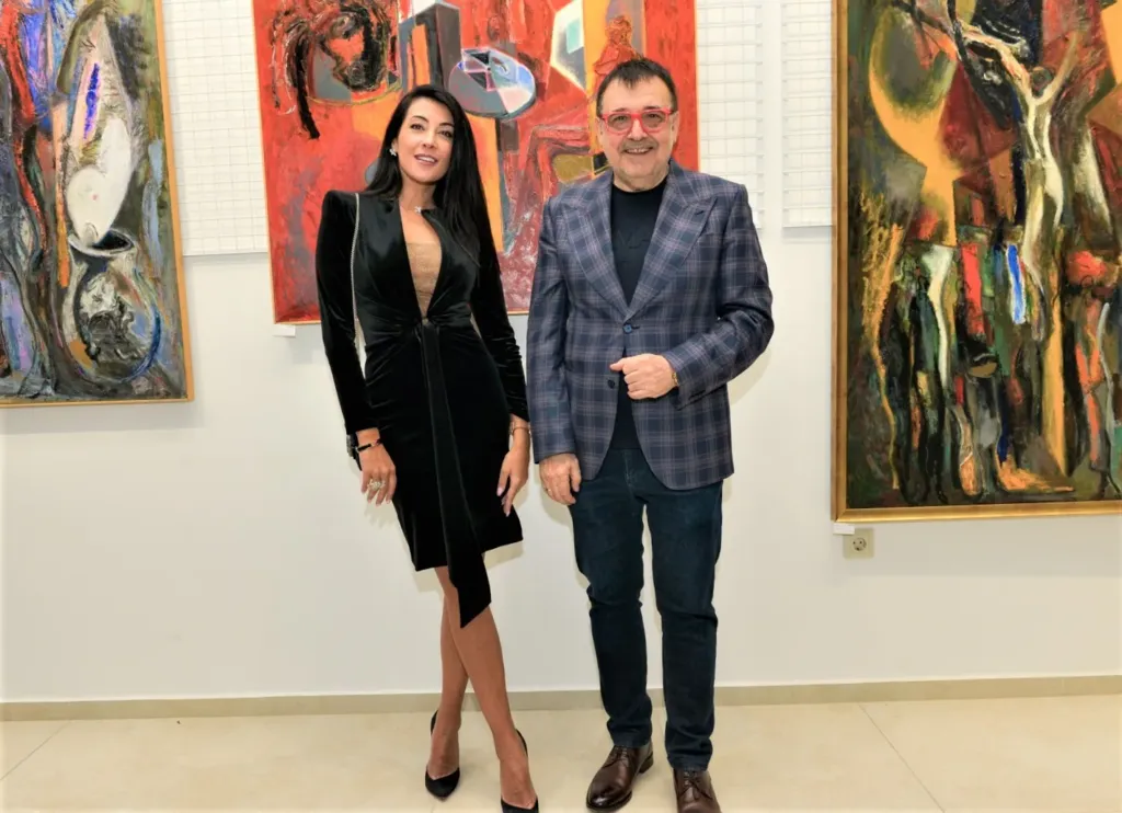 Проф. Любомир Стойков и Екатерина Свечева. Фото: © Академия за мода / Хайлайф