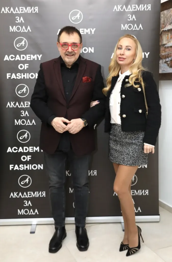 Проф. Любомир Стойков заедно с адвокат Росица Велкова. Фото: © Академия за мода / Петър Станев